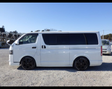 Toyota Hiace Van 2014