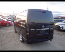 Toyota Hiace Van 2012