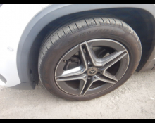 Mercedes Benz GLA-class 2021