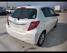 Toyota Vitz 2016
