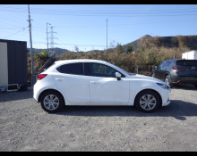 Mazda Mazda2 2022