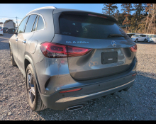 Mercedes Benz GLA-class 2022