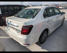 Toyota Corolla Axio 2016