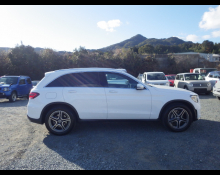 Mercedes Benz GLC-class 2022