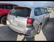 Toyota Corolla Fielder 2012