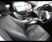 Mercedes Benz GLE-Class 2021