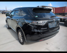 Toyota Harrier 2017