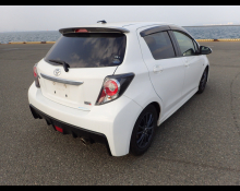 Toyota Vitz 2012