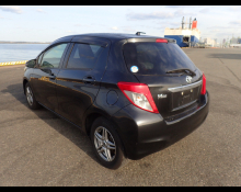 Toyota Vitz 2012