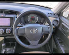 Toyota Corolla Axio 2015