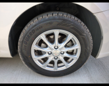 Toyota Corolla Axio 2015