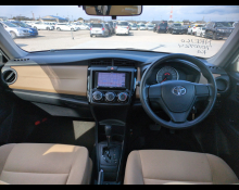 Toyota Corolla Axio 2015