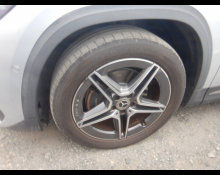 Mercedes Benz GLA-class 2021