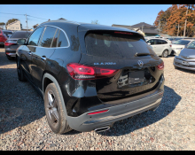 Mercedes Benz GLA-class 2023