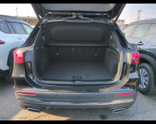 Mercedes Benz GLA-class 2023