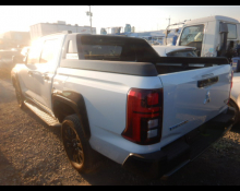 Mitsubishi Triton 2024