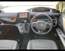 Toyota Sienta 2019