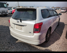Toyota Corolla Fielder 2010