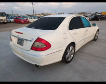 Mercedes Benz E-Class 2009