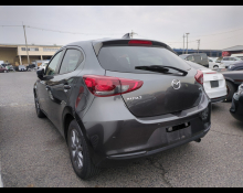 Mazda Mazda2 2022