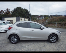 Mazda Mazda2 2022