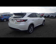 Toyota Harrier 2019