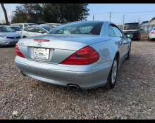 Mercedes Benz SL-Class 2005