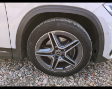 Mercedes Benz GLA-class 2021