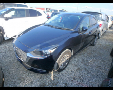 Mazda Mazda2 2022