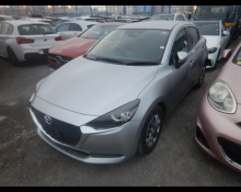 Mazda Mazda2 2022