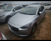 Mazda Mazda2 2023