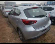 Mazda Mazda2 2023