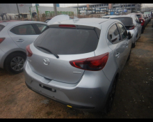 Mazda Mazda2 2023