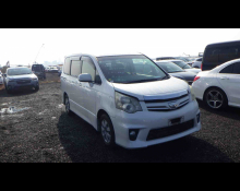 Used Toyota Noah Cars For Sale in Japan