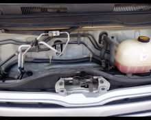 Toyota Hiace Commuter 2011