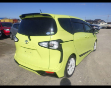 Toyota Sienta 2017