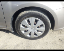 Toyota Corolla Axio 2013