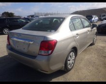 Toyota Corolla Axio 2013