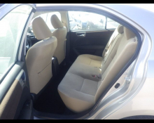 Toyota Corolla Axio 2013