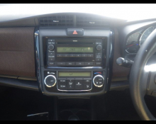 Toyota Corolla Axio 2013