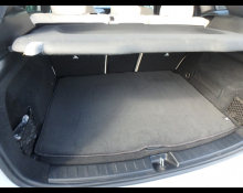 Mercedes Benz GLA-class 2021