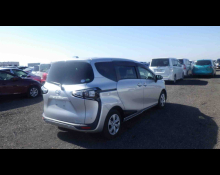 Toyota Sienta 2020