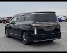 Nissan Elgrand 2015