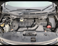 Nissan Elgrand 2015