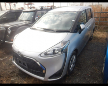Toyota Sienta 2022