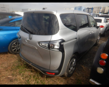 Toyota Sienta 2022