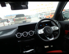 Mercedes Benz GLA-class 2022