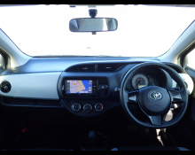 Toyota Vitz 2015