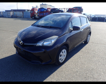 Toyota Vitz 2015