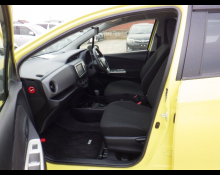 Toyota Vitz 2015